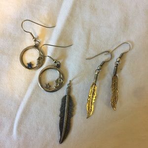 Bundle of hippie earrings and pendant